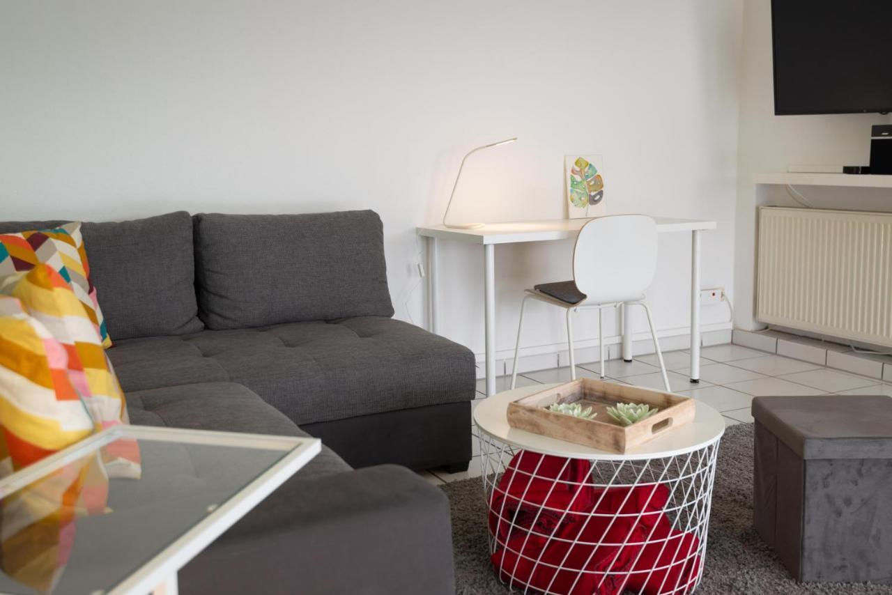 Apartment Oasis *